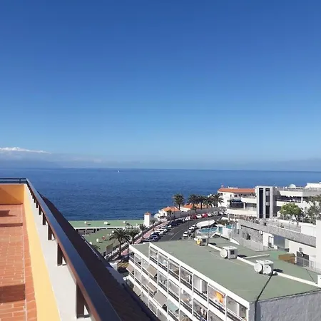 100 Meters From The Beach. Apartment *