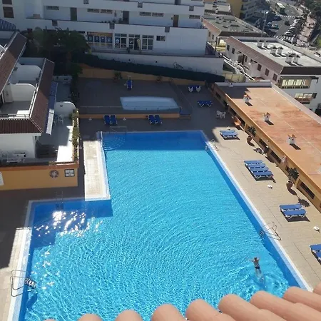 100 Meters From The Beach. Appartamento *